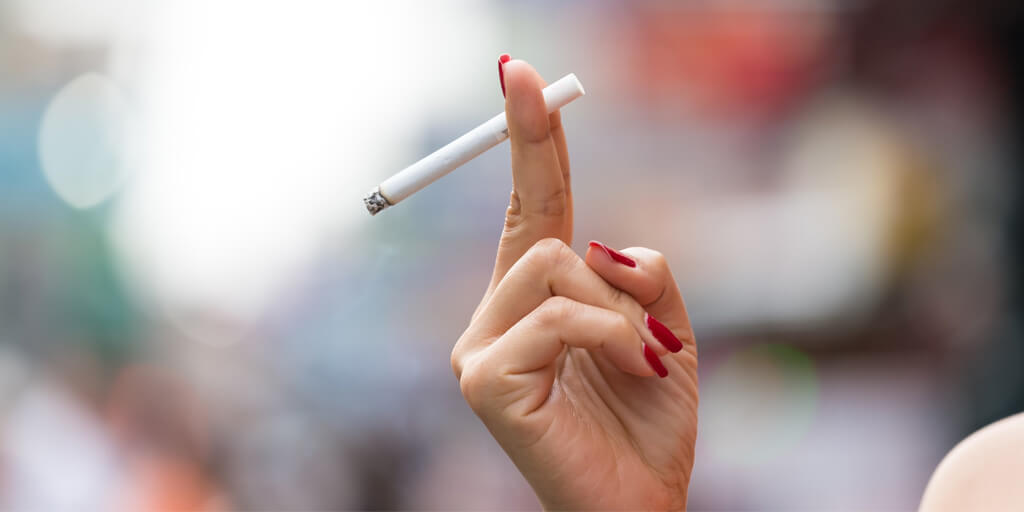 allencarr-rzucic-palenie-kobiety- Allen Carr Polska - skuteczna metoda rzucania palenia - jak skutecznie rzucic palenie